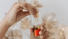 Castor oil has great effects for health and beauty