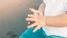 What does hand tremor in children mean and when to see a doctor