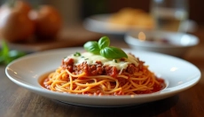 Baked Spaghetti with Ground Meat that Will Fully Satisfy and Delight You