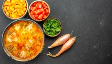 Preserve summer with canned vegetable lečo