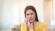How to Deal with Tooth Pain When Tapping and Biting