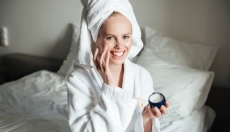 Night cream helps slow down skin aging