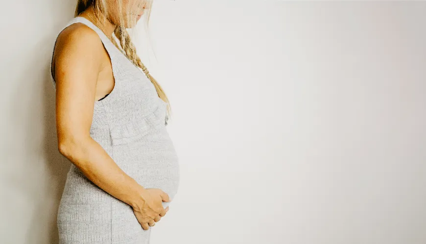 Can oregano cause problems during pregnancy?